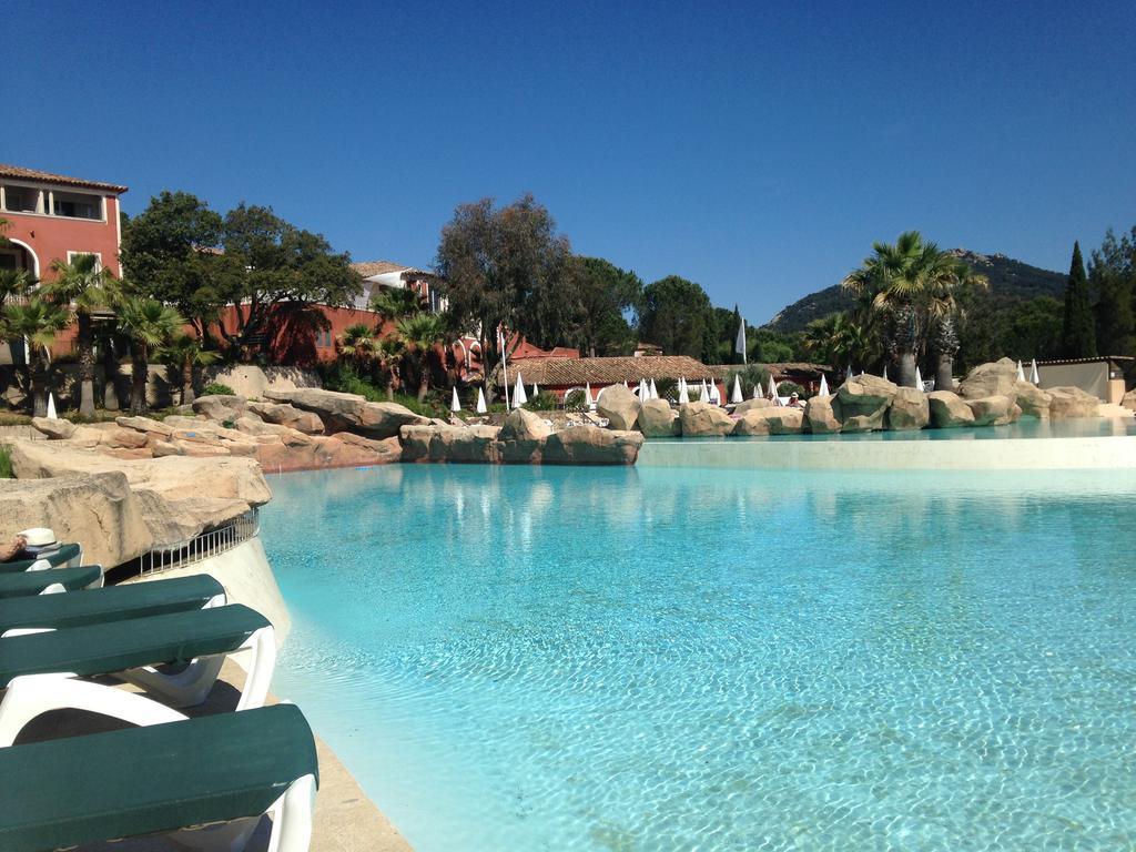 Appartement Les Restanques Du Golfe De Saint-Tropez Grimaud Exterior foto